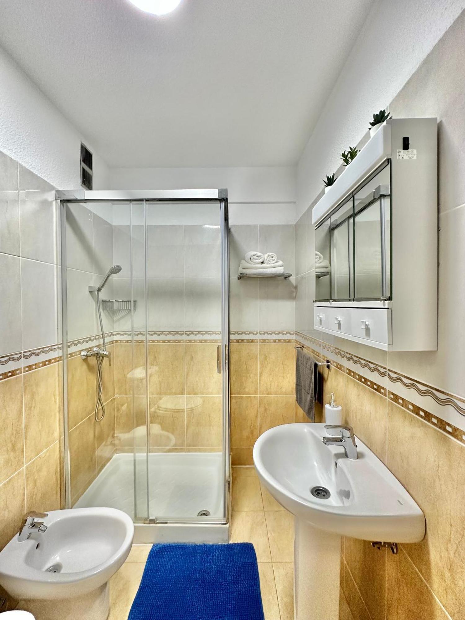Sunbeach Apartment Arona  Eksteriør billede