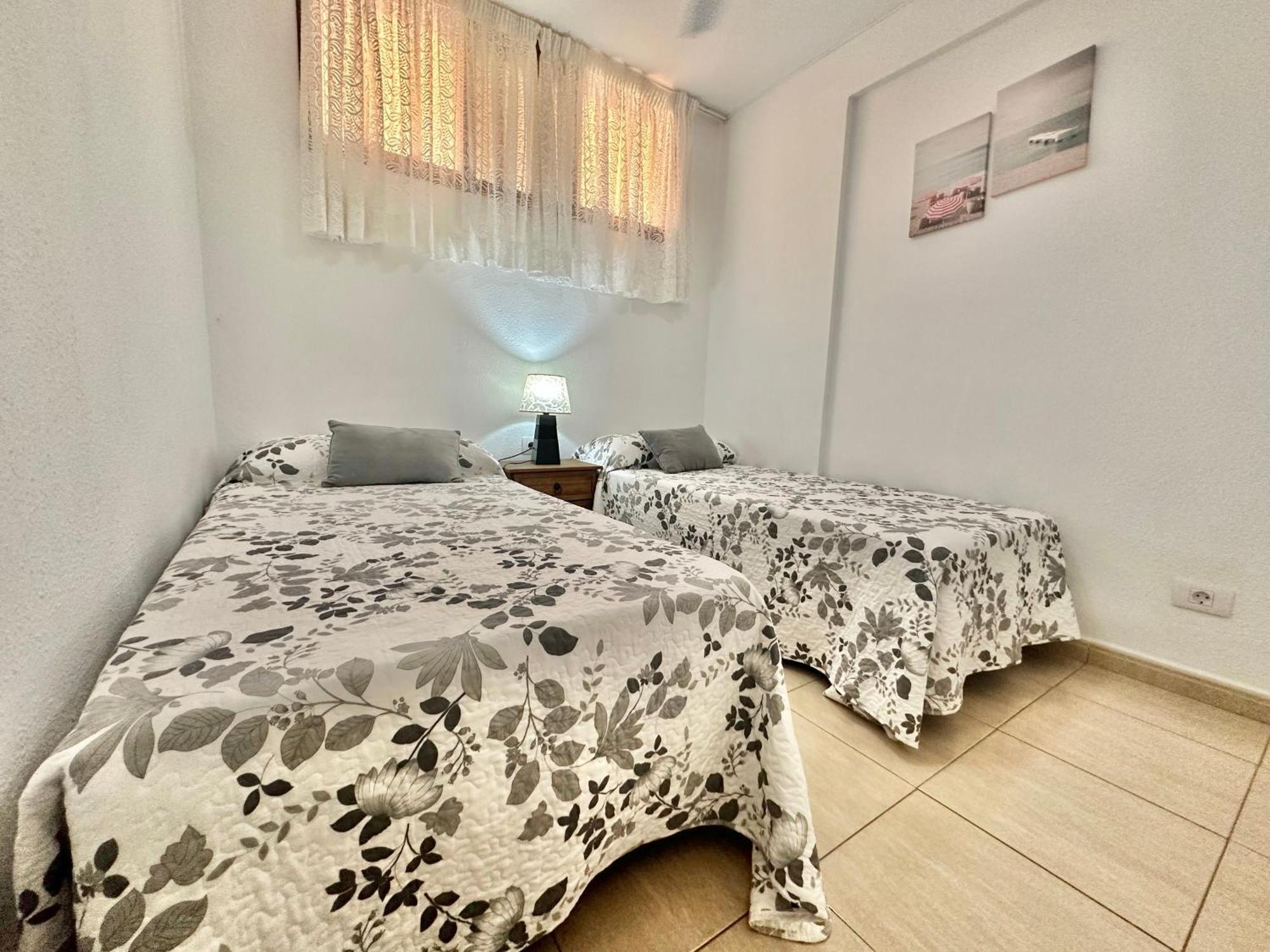 Sunbeach Apartment Arona  Eksteriør billede